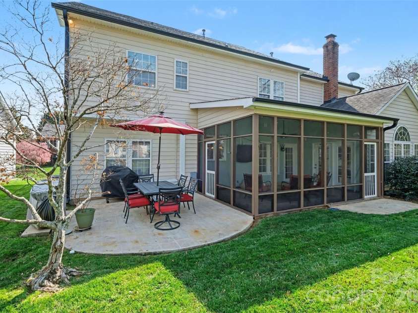 523 Whitehead Court, Fort Mill, SC 29708.  MLS# CAR4353967, YatesRealty ID 11882. 