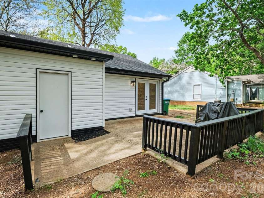 10237 Cairnsmore Place, Mint Hill, NC 28227.  MLS# CAR4363397, YatesRealty ID 11883. 