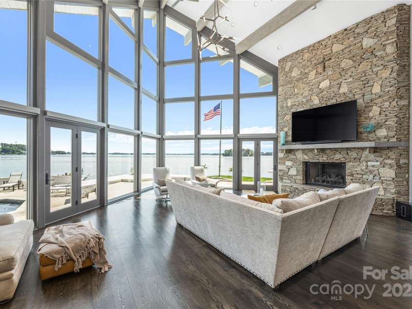 3386 Governors Island Drive, Denver, NC 28037.  MLS# CAR4255222, YatesRealty ID 11883. 