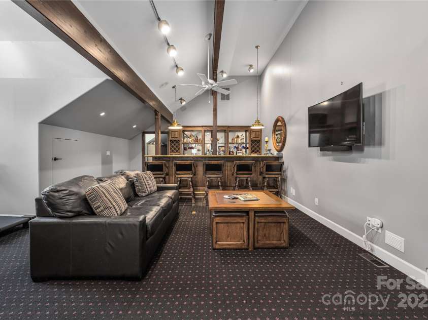 3386 Governors Island Drive, Denver, NC 28037.  MLS# CAR4255222, YatesRealty ID 11883. 