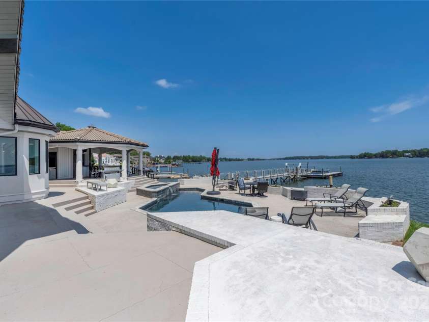 3386 Governors Island Drive, Denver, NC 28037.  MLS# CAR4255222, YatesRealty ID 11883. 