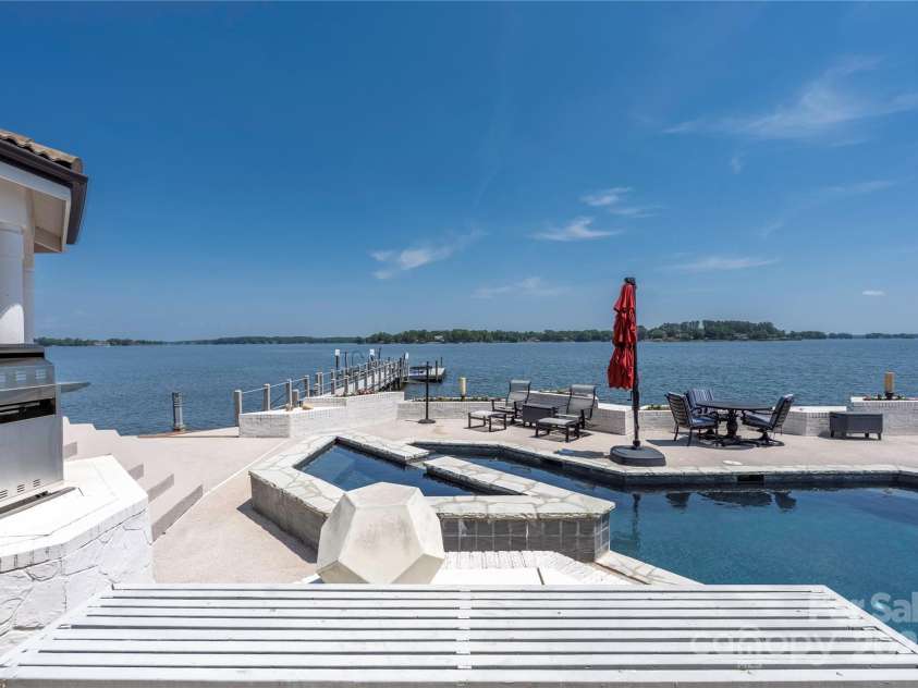 3386 Governors Island Drive, Denver, NC 28037.  MLS# CAR4255222, YatesRealty ID 11883. 