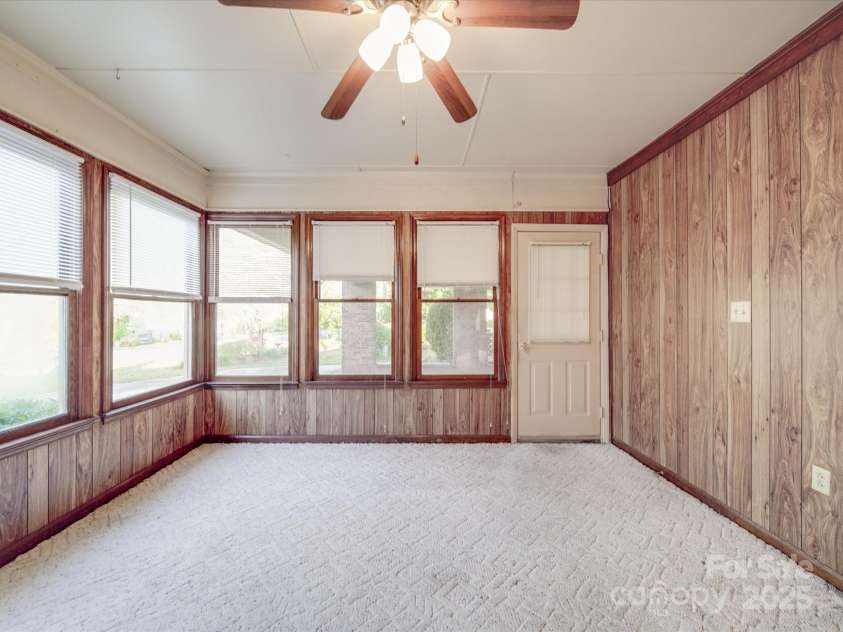 1604 Buckingham Avenue, Gastonia, NC 28054.  MLS# CAR4239764, YatesRealty ID 11888. 