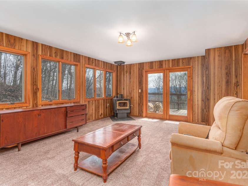 282 Vireo Lane, Waynesville, NC 28785.  MLS# CAR4196753, YatesRealty ID 11889. 