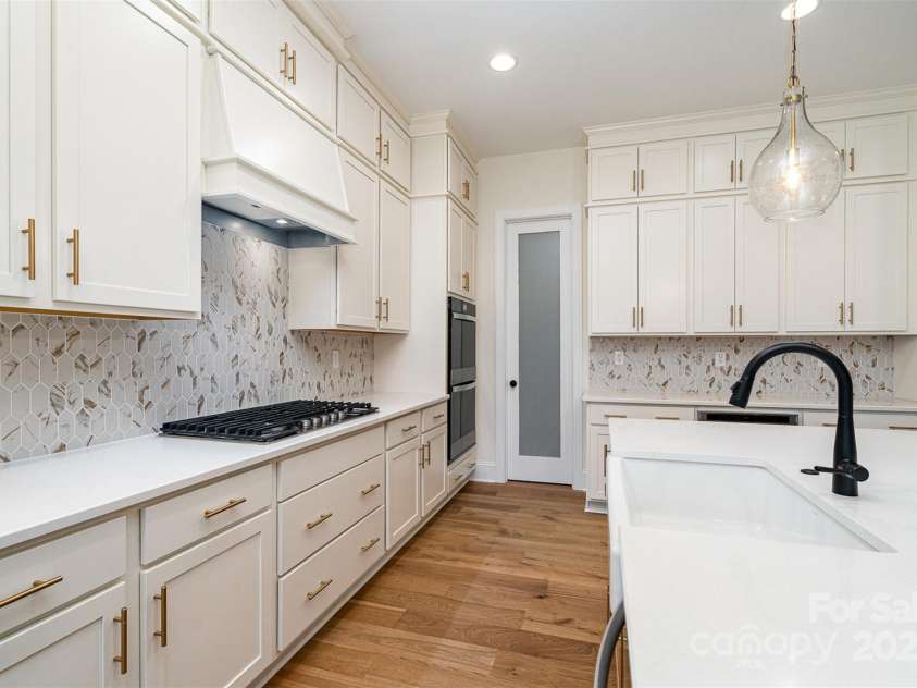 558 Edmunds Lane, Clover, SC 29710.  MLS# CAR4232686, YatesRealty ID 11890. 