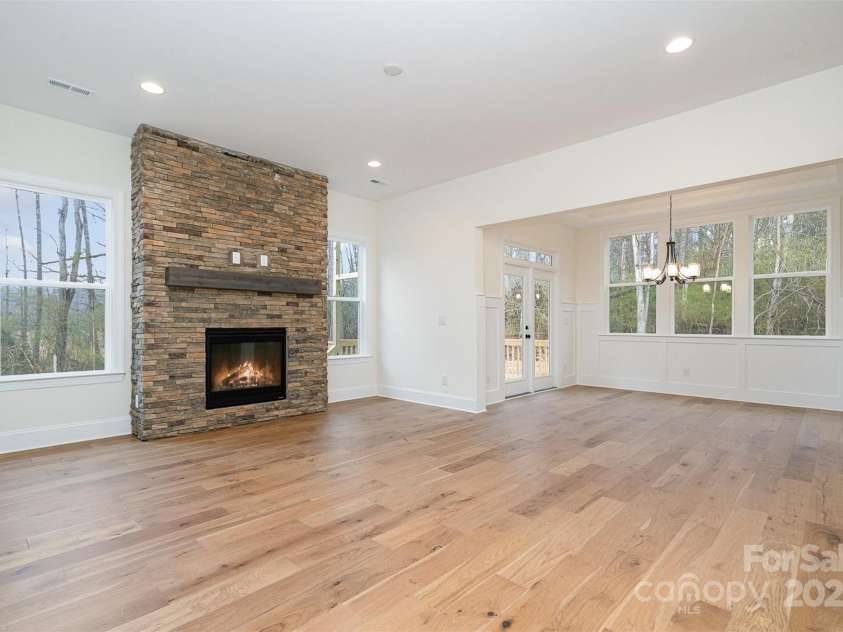 558 Edmunds Lane, Clover, SC 29710.  MLS# CAR4232686, YatesRealty ID 11890. 