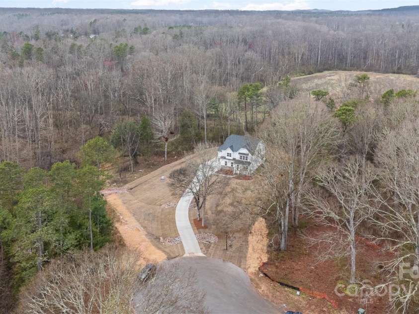 558 Edmunds Lane, Clover, SC 29710.  MLS# CAR4232686, YatesRealty ID 11890. 