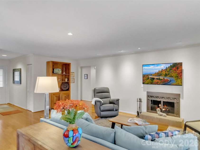 69 Tri Vista Drive, Lake Junaluska, NC 28745.  MLS# CAR4355046, YatesRealty ID 11890. 