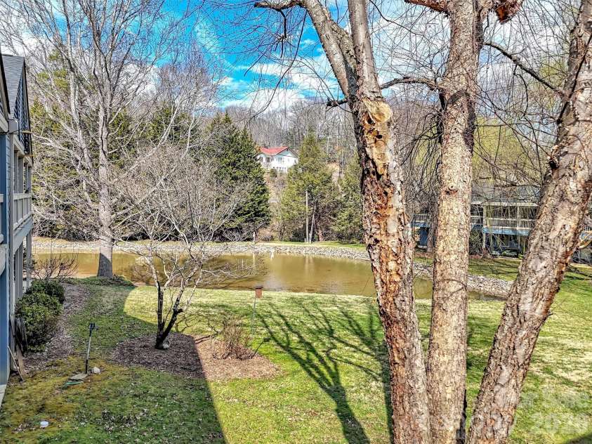 69 Tri Vista Drive, Lake Junaluska, NC 28745.  MLS# CAR4355046, YatesRealty ID 11890. 