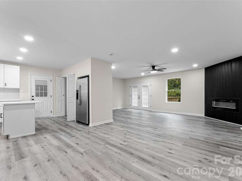 8608 Willhill Road, Mint Hill, NC 28227.  MLS# CAR4346326, YatesRealty ID 11891. 