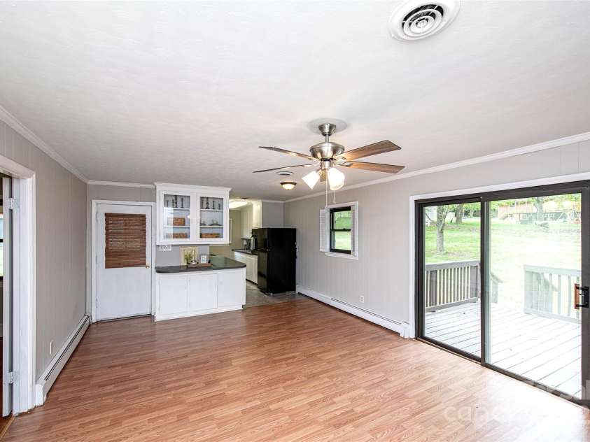 134 Piedmont Drive, Kannapolis, NC 28081.  MLS# CAR4247129, YatesRealty ID 11892. 