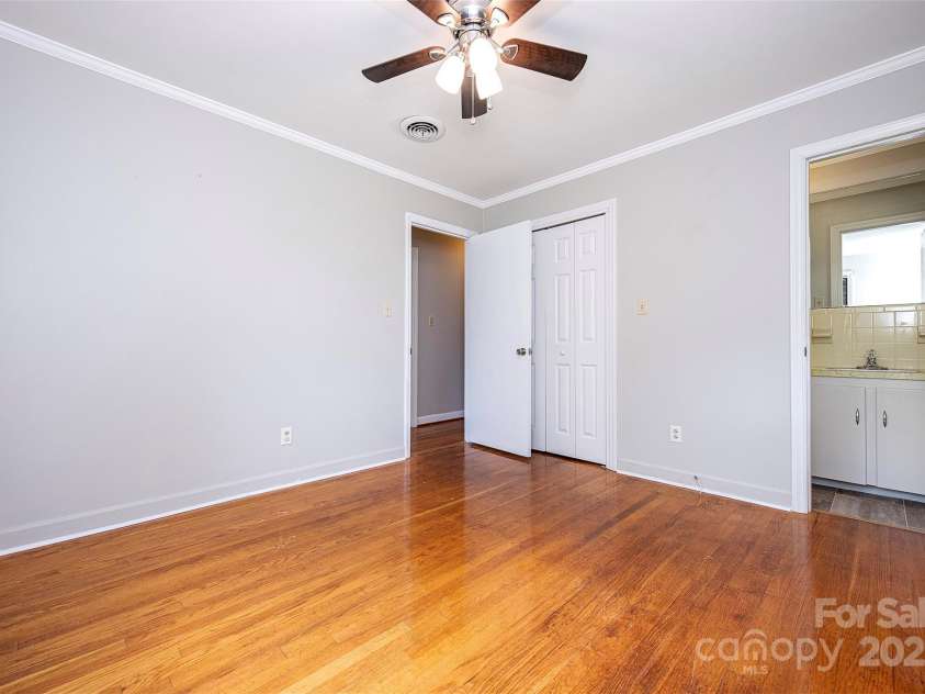 134 Piedmont Drive, Kannapolis, NC 28081.  MLS# CAR4247129, YatesRealty ID 11892. 