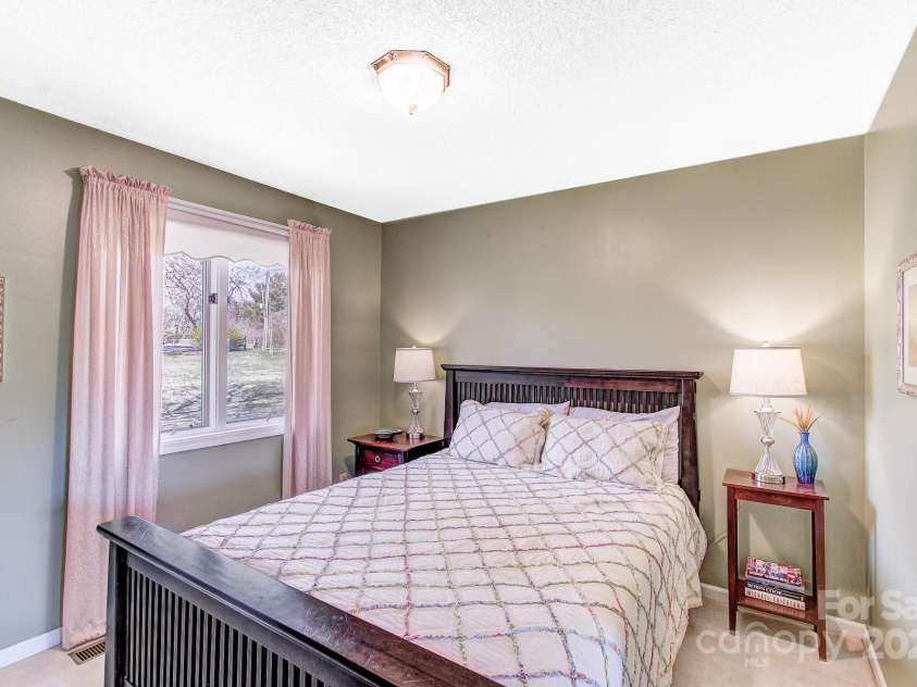 108 Kyfields None, Weaverville, NC 28787.  MLS# CAR4239364, YatesRealty ID 11893. 