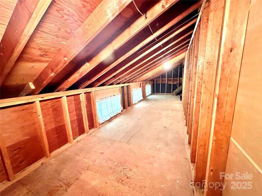 1506 Dallas Cherryville Highway, Dallas, NC 28034.  MLS# CAR4153907, YatesRealty ID 11894. 