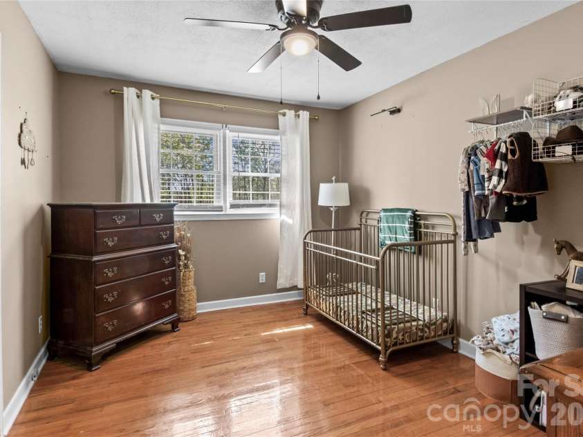 239 Harris Avenue, Elkin, NC 28621.  MLS# CAR4367161, YatesRealty ID 11895. 