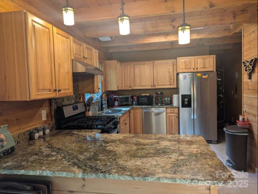 37 Lonnie Mack Drive, Nebo, NC 28761.  MLS# CAR4254811, YatesRealty ID 11896. 