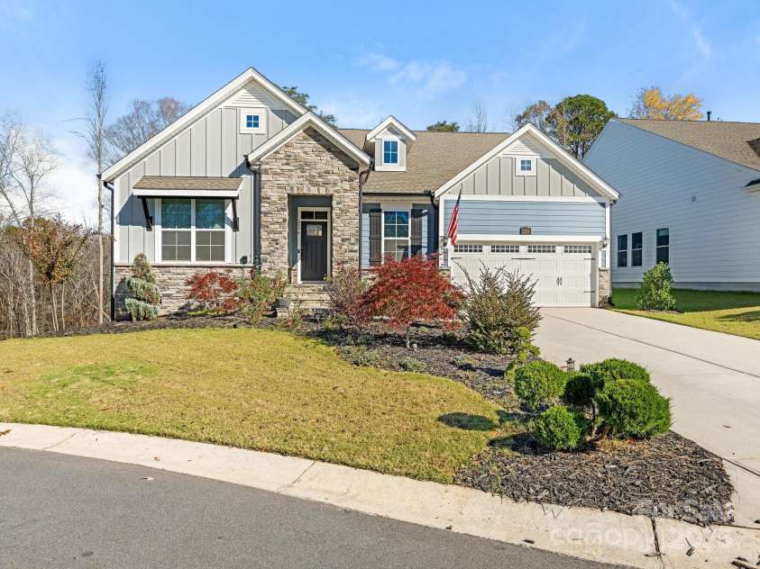 2894 Westshore Place, Denver, NC 28037.  MLS# CAR4227113, YatesRealty ID 11898. 