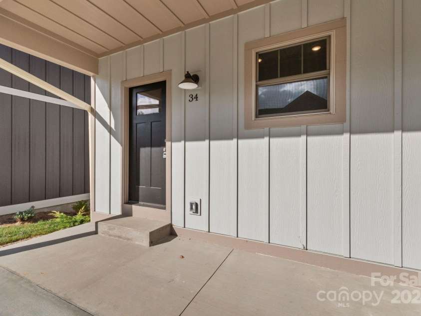 34 Wheeler Road, Weaverville, NC 28787.  MLS# CAR4150568, YatesRealty ID 119. 