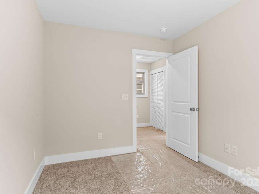 34 Wheeler Road, Weaverville, NC 28787.  MLS# CAR4150568, YatesRealty ID 119. 