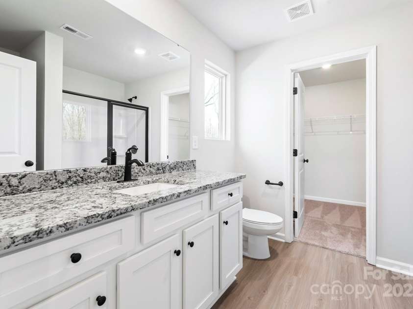 507 Maddox Drive, Shelby, NC 28152.  MLS# CAR4239395, YatesRealty ID 11900. 