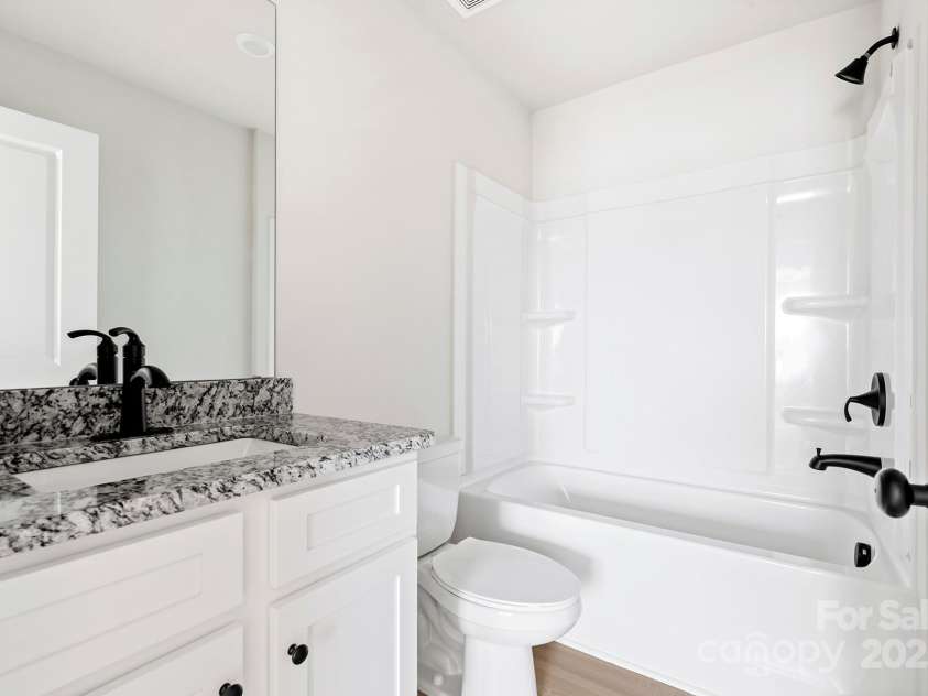 507 Maddox Drive, Shelby, NC 28152.  MLS# CAR4239395, YatesRealty ID 11900. 