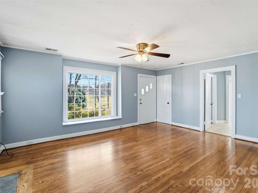 3200 Sam Wilson Road, Charlotte, NC 28214.  MLS# CAR4324510, YatesRealty ID 11902. 