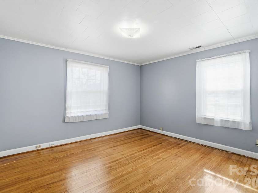 3200 Sam Wilson Road, Charlotte, NC 28214.  MLS# CAR4324510, YatesRealty ID 11902. 