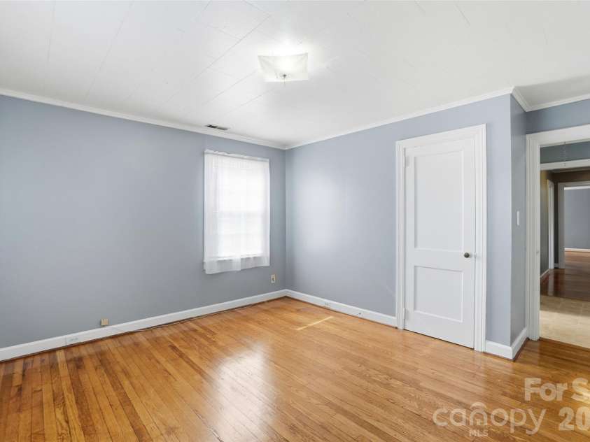 3200 Sam Wilson Road, Charlotte, NC 28214.  MLS# CAR4324510, YatesRealty ID 11902. 