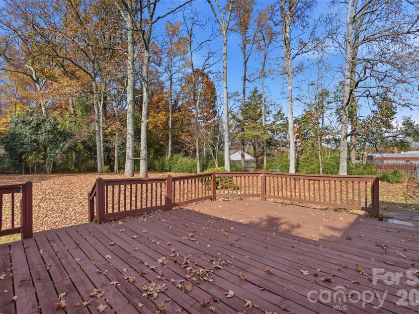 3200 Sam Wilson Road, Charlotte, NC 28214.  MLS# CAR4324510, YatesRealty ID 11902. 