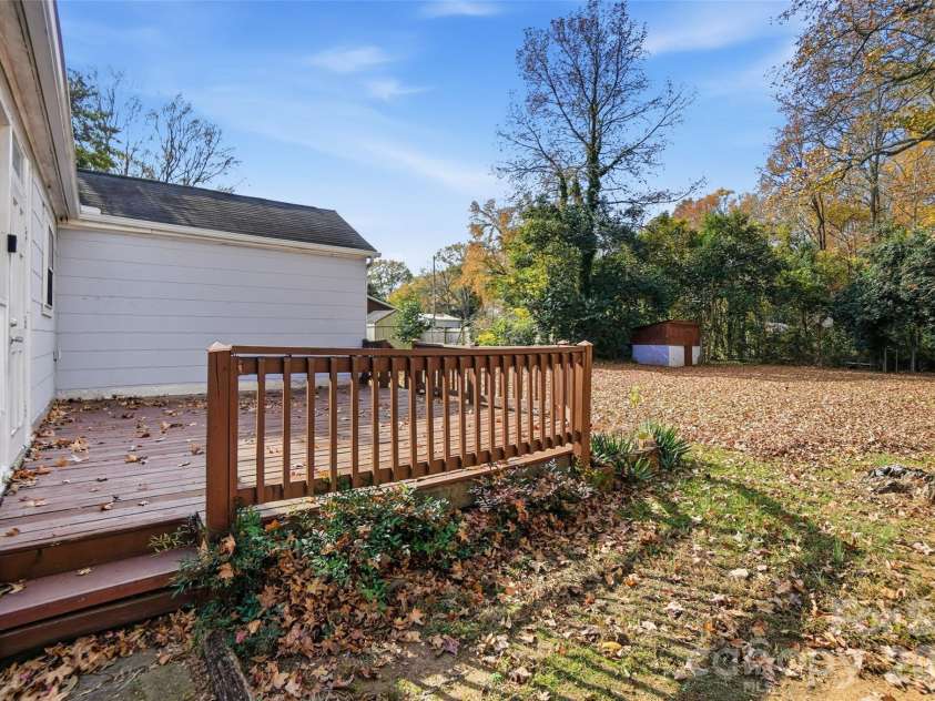 3200 Sam Wilson Road, Charlotte, NC 28214.  MLS# CAR4324510, YatesRealty ID 11902. 