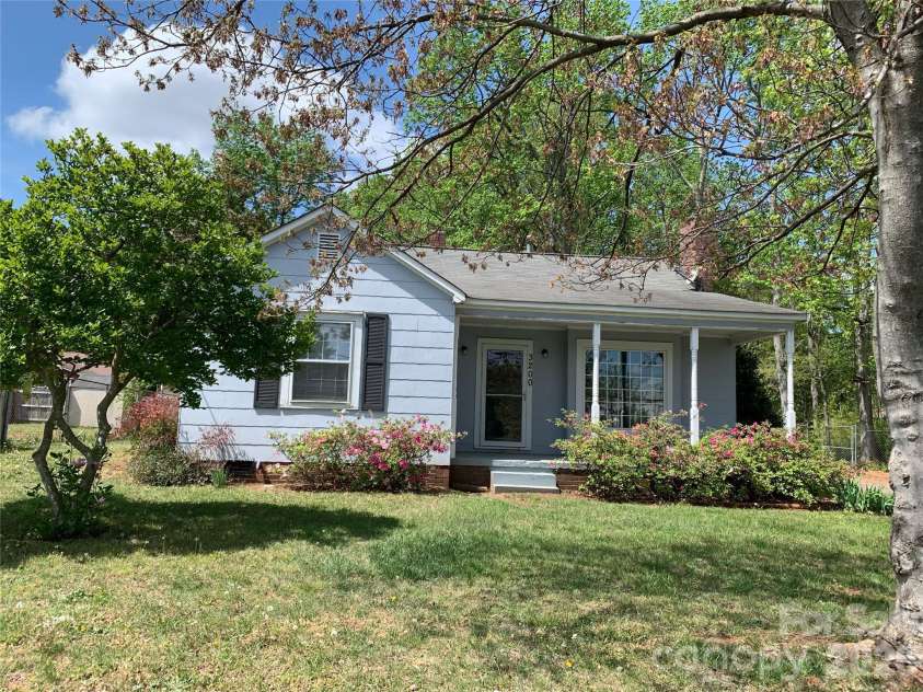 3200 Sam Wilson Road, Charlotte, NC 28214.  MLS# CAR4324510, YatesRealty ID 11902. 