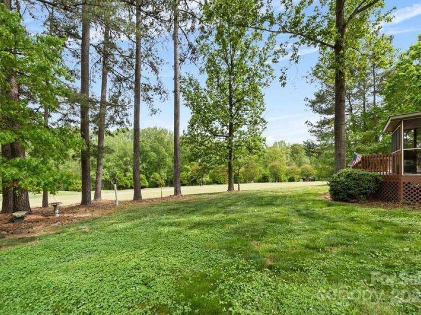 3764 Glenn Oaks Drive, Maiden, NC 28650.  MLS# CAR4246719, YatesRealty ID 11902. Room for cornhole