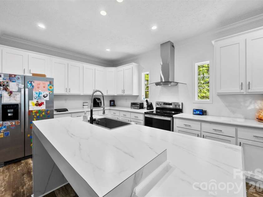 5236 Montana Circle, Concord, NC 28027.  MLS# CAR4369946, YatesRealty ID 11903. 