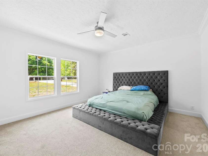 5236 Montana Circle, Concord, NC 28027.  MLS# CAR4369946, YatesRealty ID 11903. 
