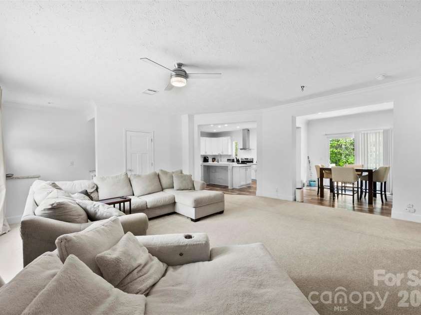 5236 Montana Circle, Concord, NC 28027.  MLS# CAR4369946, YatesRealty ID 11903. 