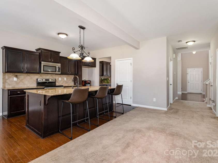 887 Pointe Andrews Drive, Concord, NC 28025.  MLS# CAR4238004, YatesRealty ID 11906. 