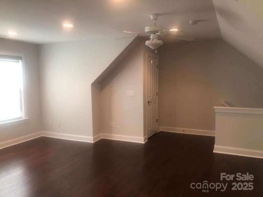 1220 Avalon Place, Matthews, NC 28104.  MLS# CAR4224062, YatesRealty ID 11907. 