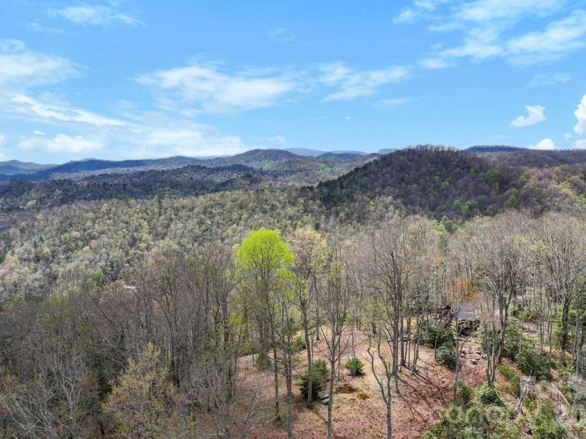 305 Stamey Creek Road, Brevard, NC 28712.  MLS# CAR4368936, YatesRealty ID 11907. 