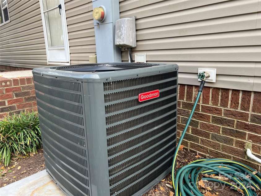 36245 Nugget Road, New London, NC 28127.  MLS# CAR4197702, YatesRealty ID 11909. HVAC