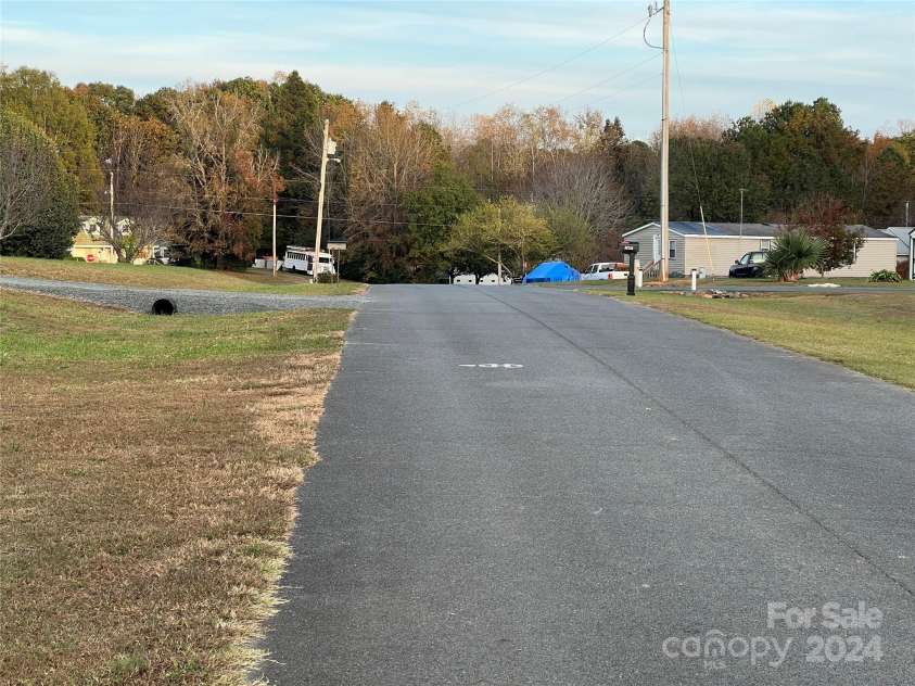 36245 Nugget Road, New London, NC 28127.  MLS# CAR4197702, YatesRealty ID 11909. Right of Driveway