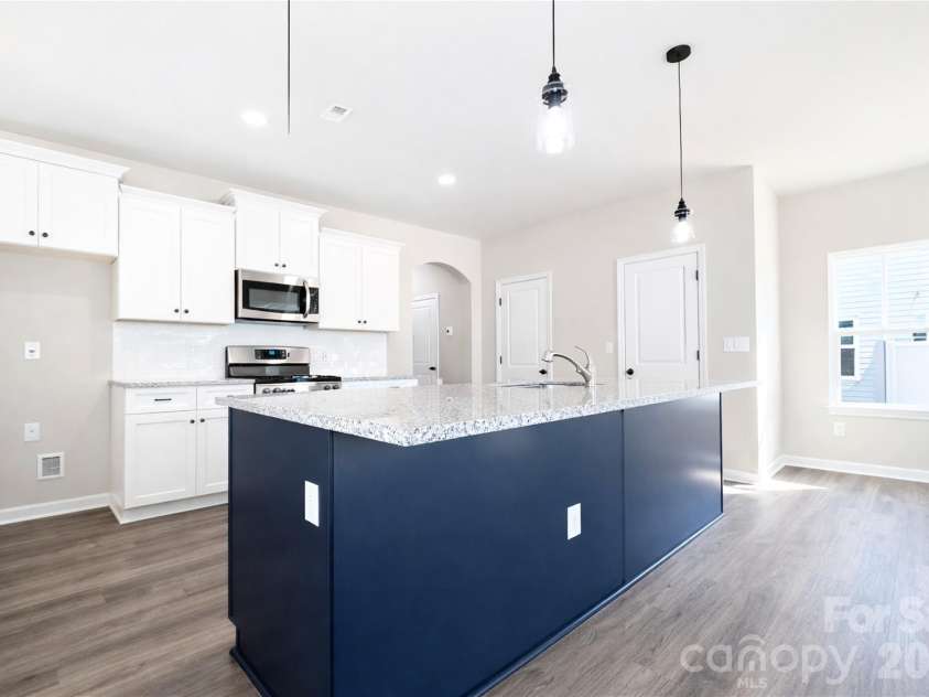 5941 Wallace Avenue, Charlotte, NC 28227.  MLS# CAR4404074, YatesRealty ID 11909. 