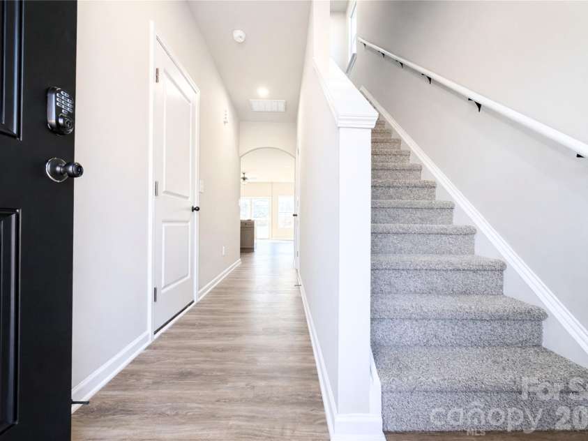 5941 Wallace Avenue, Charlotte, NC 28227.  MLS# CAR4404074, YatesRealty ID 11909. 