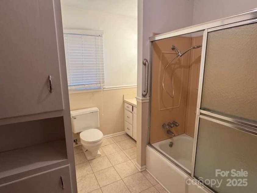 2665 Fairway Acres Circle, Lenoir, NC 28645.  MLS# CAR4226585, YatesRealty ID 1191. 