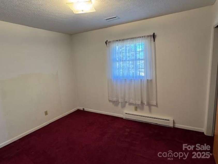 2665 Fairway Acres Circle, Lenoir, NC 28645.  MLS# CAR4226585, YatesRealty ID 1191. 