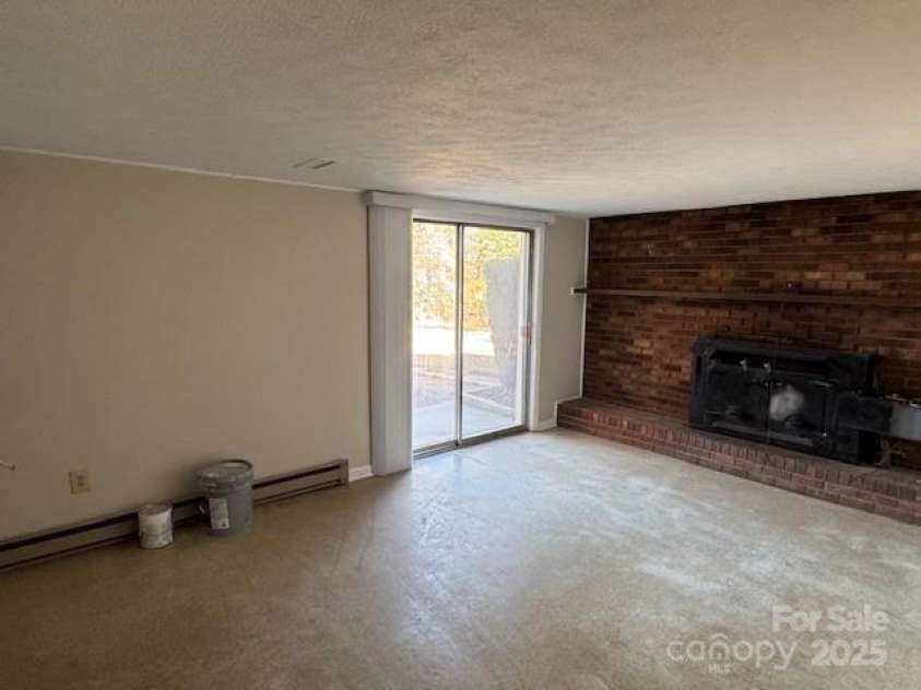 2665 Fairway Acres Circle, Lenoir, NC 28645.  MLS# CAR4226585, YatesRealty ID 1191. 