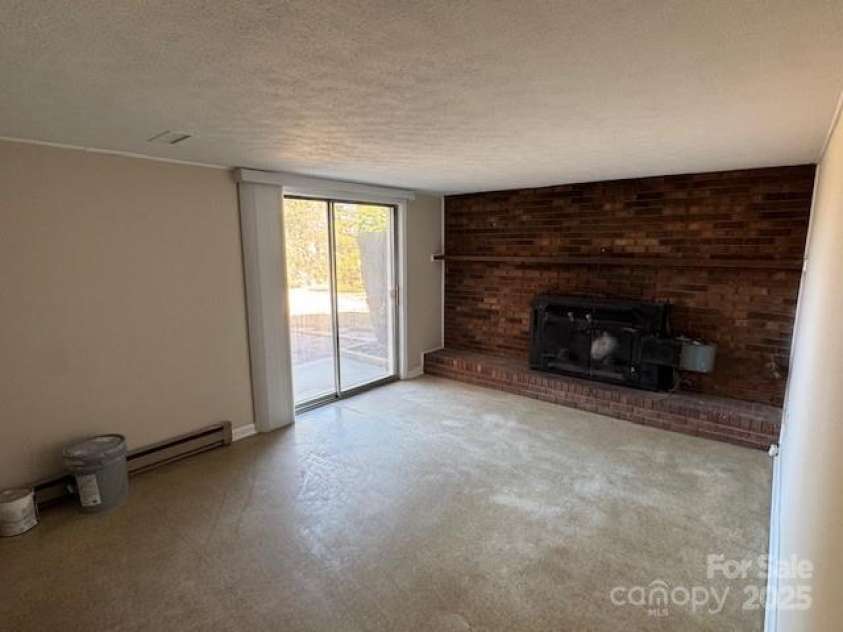 2665 Fairway Acres Circle, Lenoir, NC 28645.  MLS# CAR4226585, YatesRealty ID 1191. 
