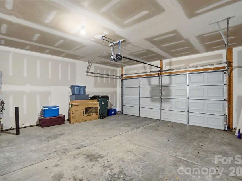 284 Garnet Court, Fort Mill, SC 29708.  MLS# CAR4341140, YatesRealty ID 1191. 2 Car Garage