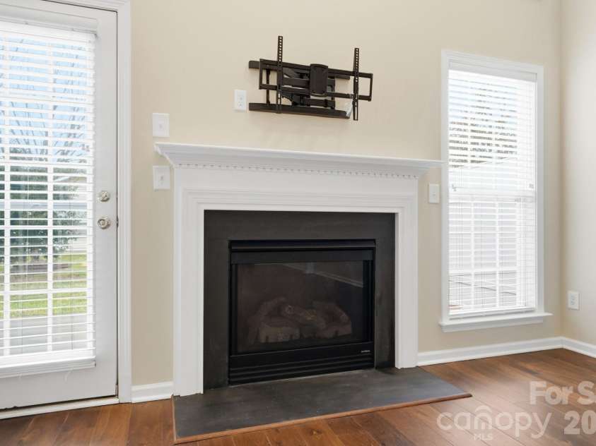 284 Garnet Court, Fort Mill, SC 29708.  MLS# CAR4341140, YatesRealty ID 1191. 