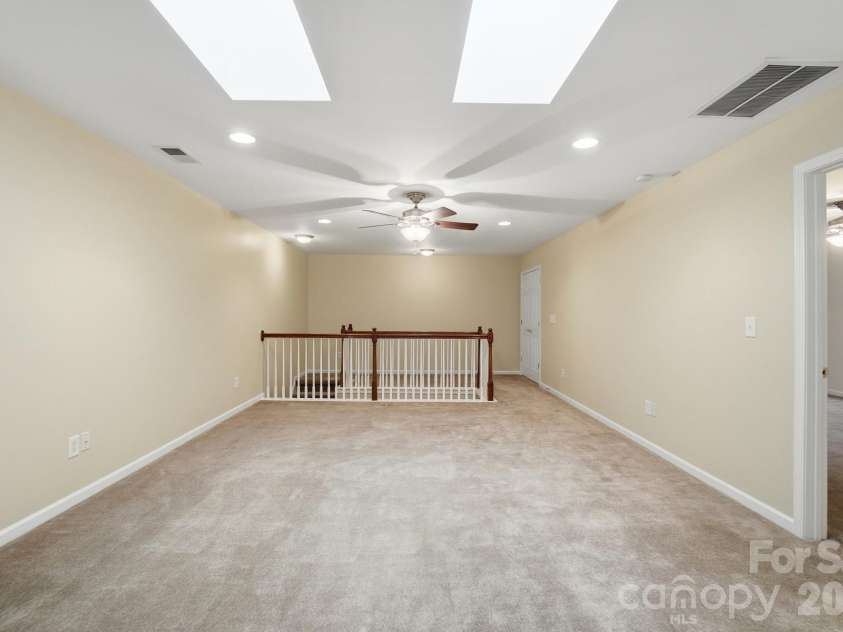 284 Garnet Court, Fort Mill, SC 29708.  MLS# CAR4341140, YatesRealty ID 1191. Loft Area