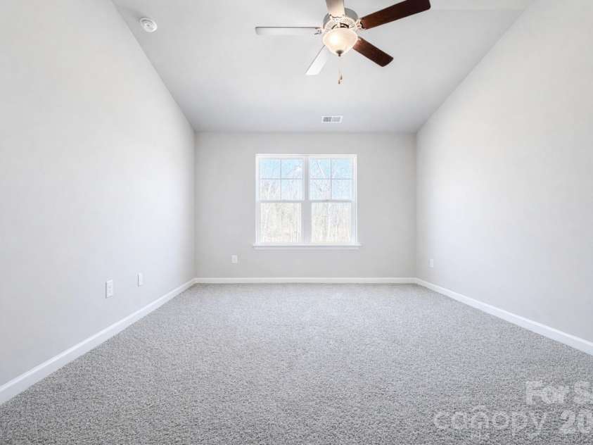 3110 Aberleaf Lane, Charlotte, NC 28227.  MLS# CAR4401558, YatesRealty ID 11910. 